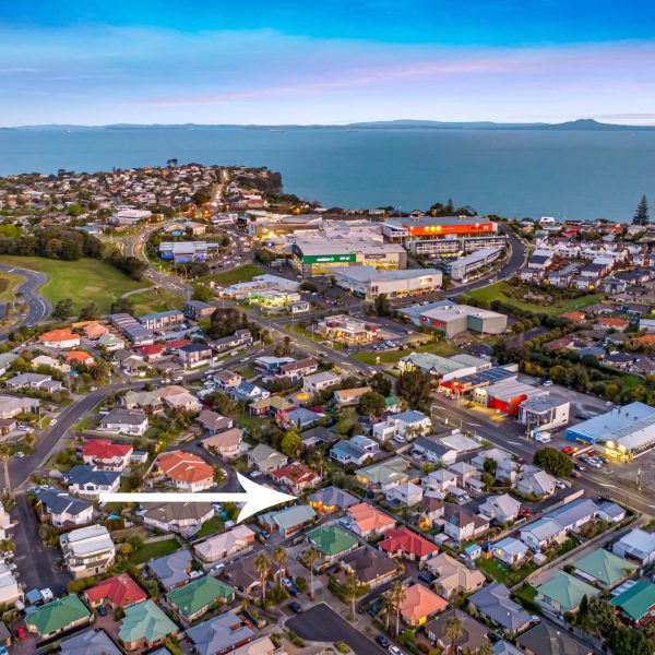 Drone footage of 19 Angel Way, Stanmore Bay